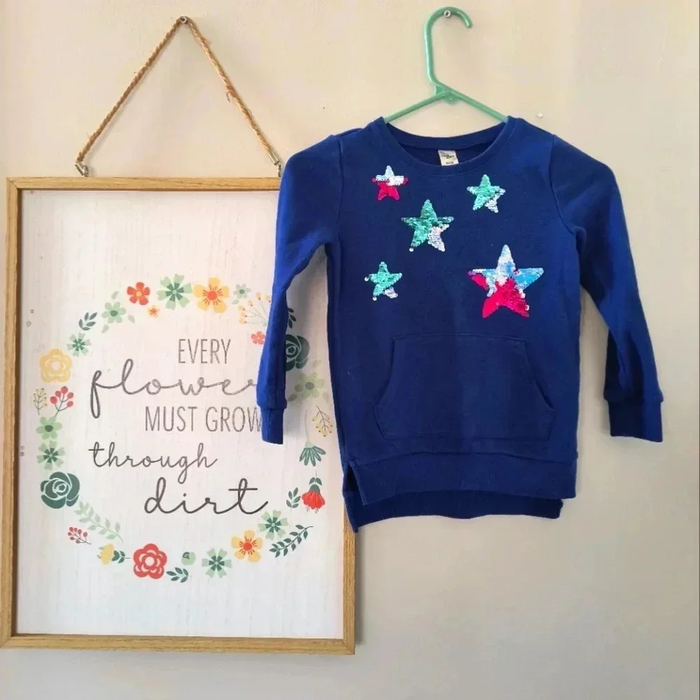 Blue long sleeve sweatshirt with red pink green sequin stars girls size 6